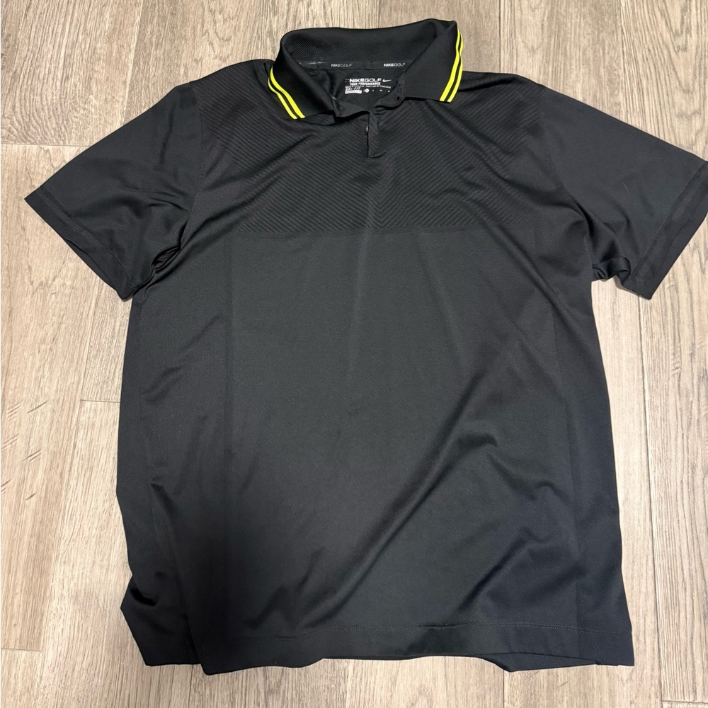 Men’s Nike golf polo shirt size xl